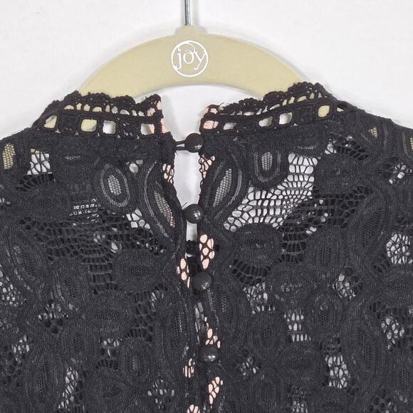 Black Dress With Lace Detail Size Small - Picture 6 of 7